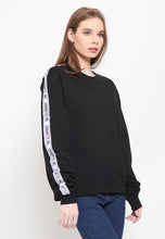 Load image into Gallery viewer, White Stripe Ganbatte Sweatshirt